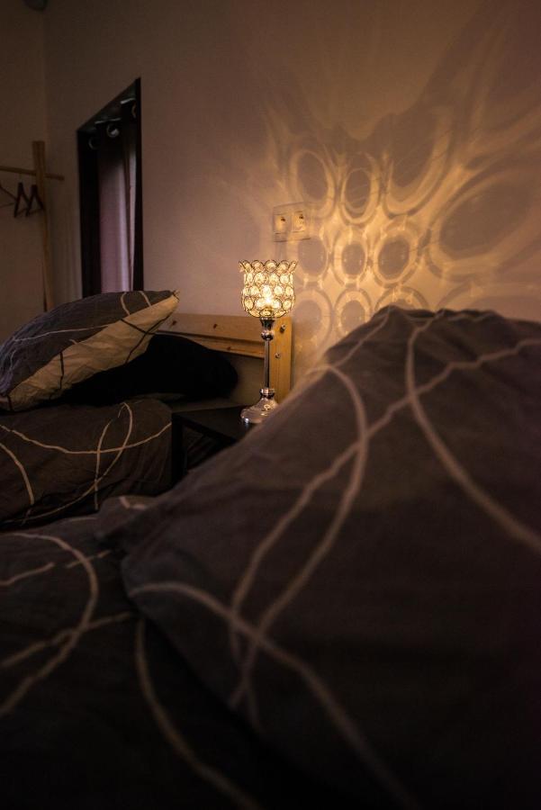 Le Chalet NaturZen Hastiere-par-dela Extérieur photo